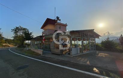 Toroslar'da Satılık Restoran Bahçeli ve Konut Alanlı