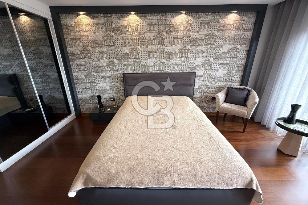 BALIKESİR DEĞİRMEN BOĞAZI SİTESİNDE SATILIK HAVUZLU LÜKS VİLLA