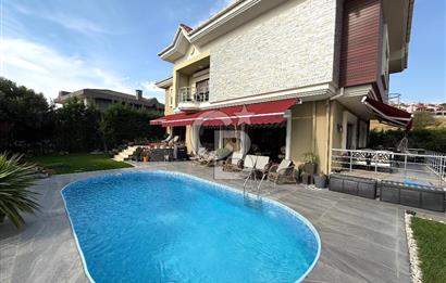 BALIKESİR DEĞİRMEN BOĞAZI SİTESİNDE SATILIK HAVUZLU LÜKS VİLLA