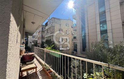 Bostanlı ‘da Merkezi Konumda 3+1 Ara Kat Doğalgazlı Satılık Daire