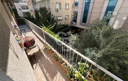 Bostanlı ‘da Merkezi Konumda 3+1 Ara Kat Doğalgazlı Satılık Daire