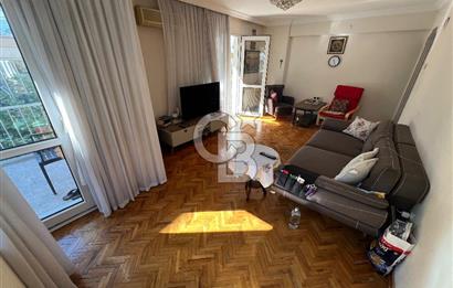 Bostanlı ‘da Merkezi Konumda 3+1 Ara Kat Doğalgazlı Satılık Daire