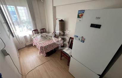 Bostanlı ‘da Merkezi Konumda 3+1 Ara Kat Doğalgazlı Satılık Daire