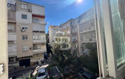 Bostanlı ‘da Merkezi Konumda 3+1 Ara Kat Doğalgazlı Satılık Daire