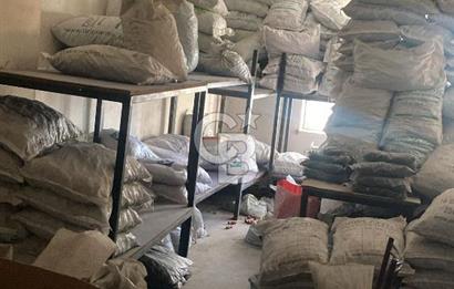 Konya Karatay Gıdacılar Sanayinde Satılık Bodrumlu Dükkan