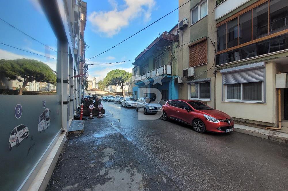 Menemen Merkezde Satılık Dükkan