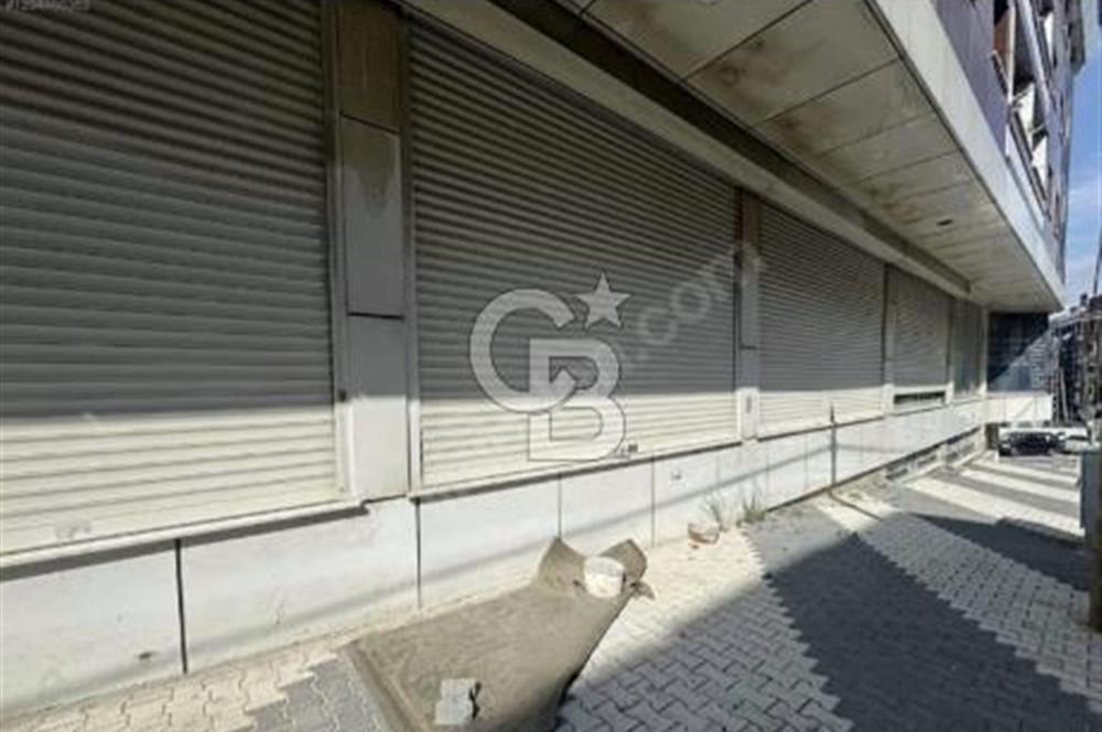 ARNAVUTKÖY MERKEZ' DE SATILIK 900 m² DÜKKAN & MAĞAZA