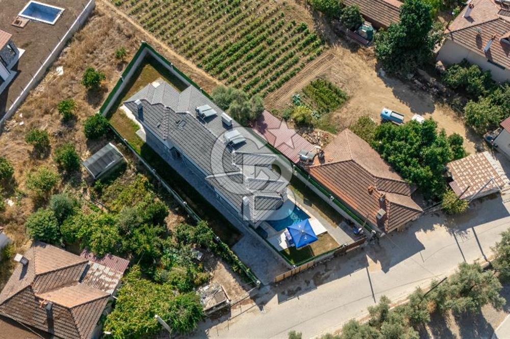 CB MARİNA'DAN ATAKÖY'DE AKYAKA'YA VE DENİZE 5 DK SATILIK "VİLLA"
