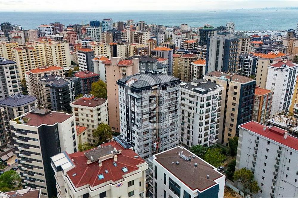 BAĞDAT CADDESİNE KOMŞU SIFIR BİNADA 2+1 SATILIK DAİRE