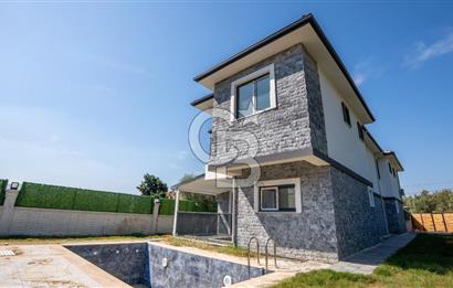 CB MARİNA'DAN ATAKÖY'DE AKYAKA'YA VE DENİZE 5 DK SATILIK "VİLLA"