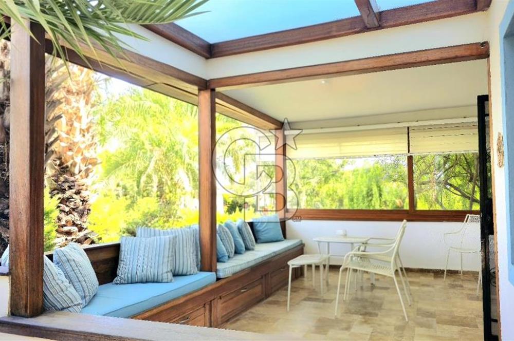 BODRUM TORBA'DA SATILIK BAHÇELİ TRIPLEX MÜSTAKİL EV