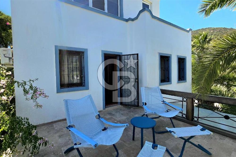BODRUM TORBA'DA SATILIK BAHÇELİ TRIPLEX MÜSTAKİL EV