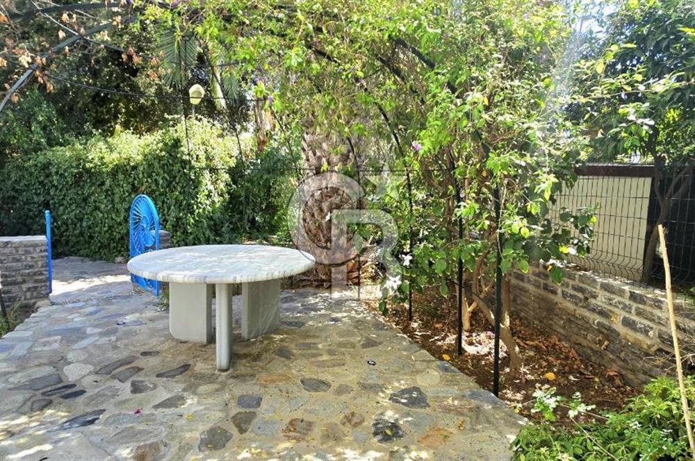 BODRUM TORBA'DA SATILIK BAHÇELİ TRIPLEX MÜSTAKİL EV