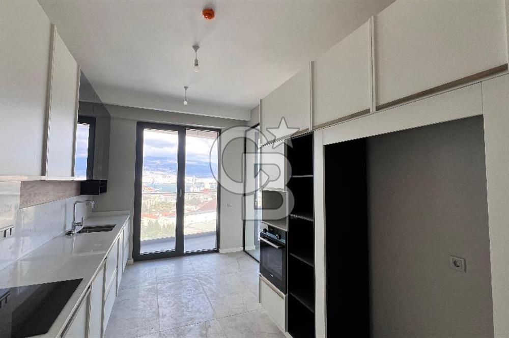 ALLSancak Projesi'nde Full Deniz Manzaralı 3+1 Satılık Daire