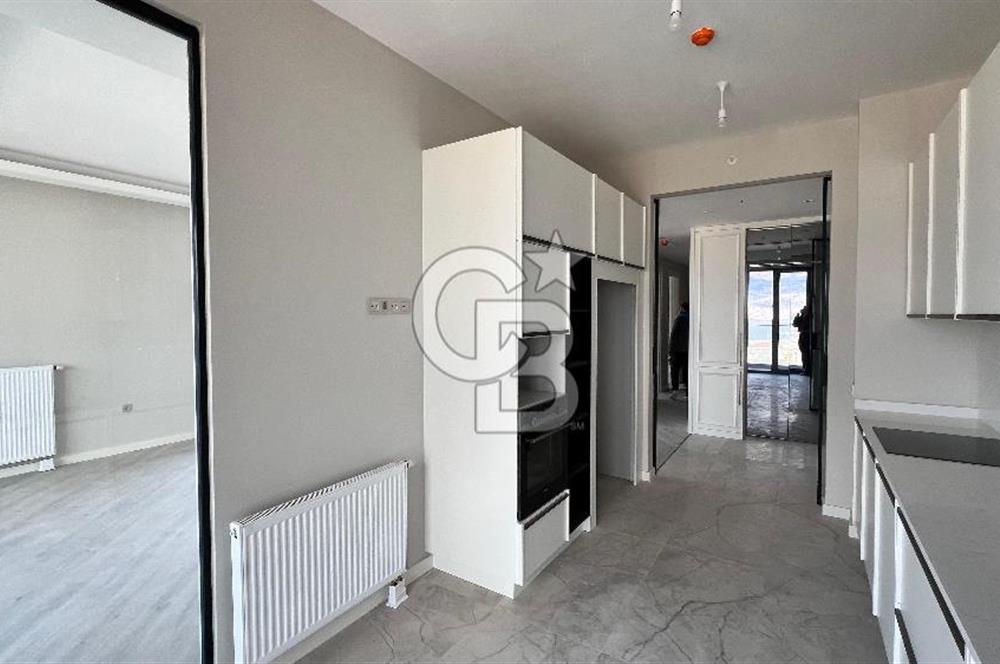 ALLSancak Projesi'nde Full Deniz Manzaralı 3+1 Satılık Daire