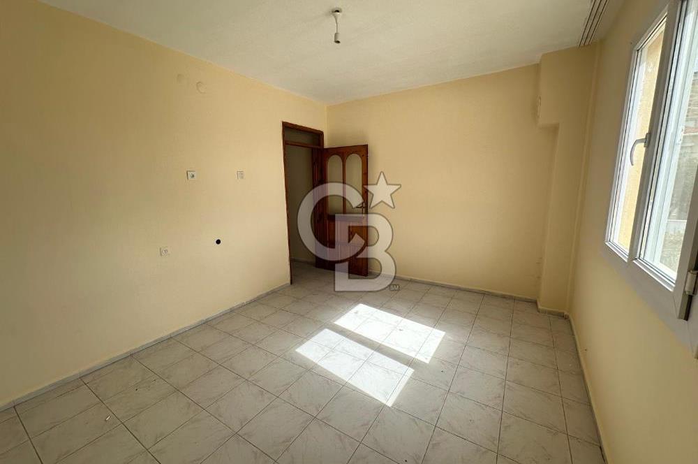 Foça Kazım Dirik Mah. Kiralık 2+1 Daire