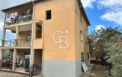 Foça Kazım Dirik Mah. Kiralık 2+1 Daire