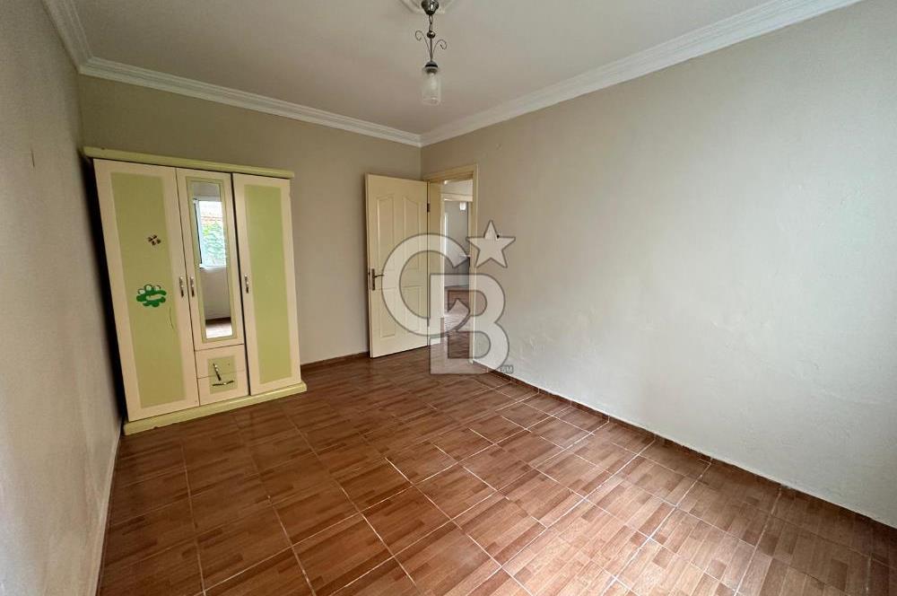 Foça Yenibağarası'nda Kiralık 2+1 Kapalı Mutfak Daire