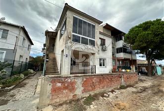 Foça Yenibağarası'nda Kiralık 2+1 Kapalı Mutfak Daire