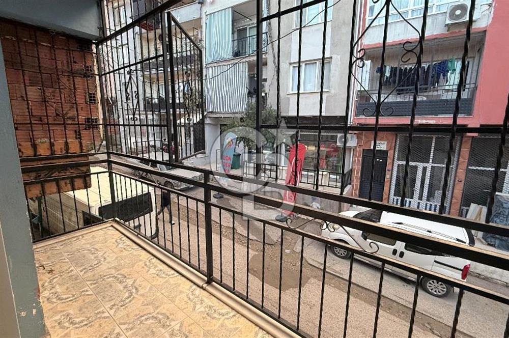 Karabağlar Abdi İpekçi Mahallesi Kiralık 2+1 Daire