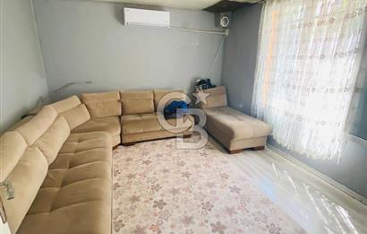 Karabağlar Uğur Mumcu Mahallesinde Müstakil Ev