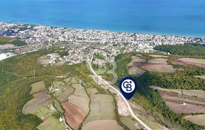 Orman Sınırında Deniz Manzaralı Köşe Parsel