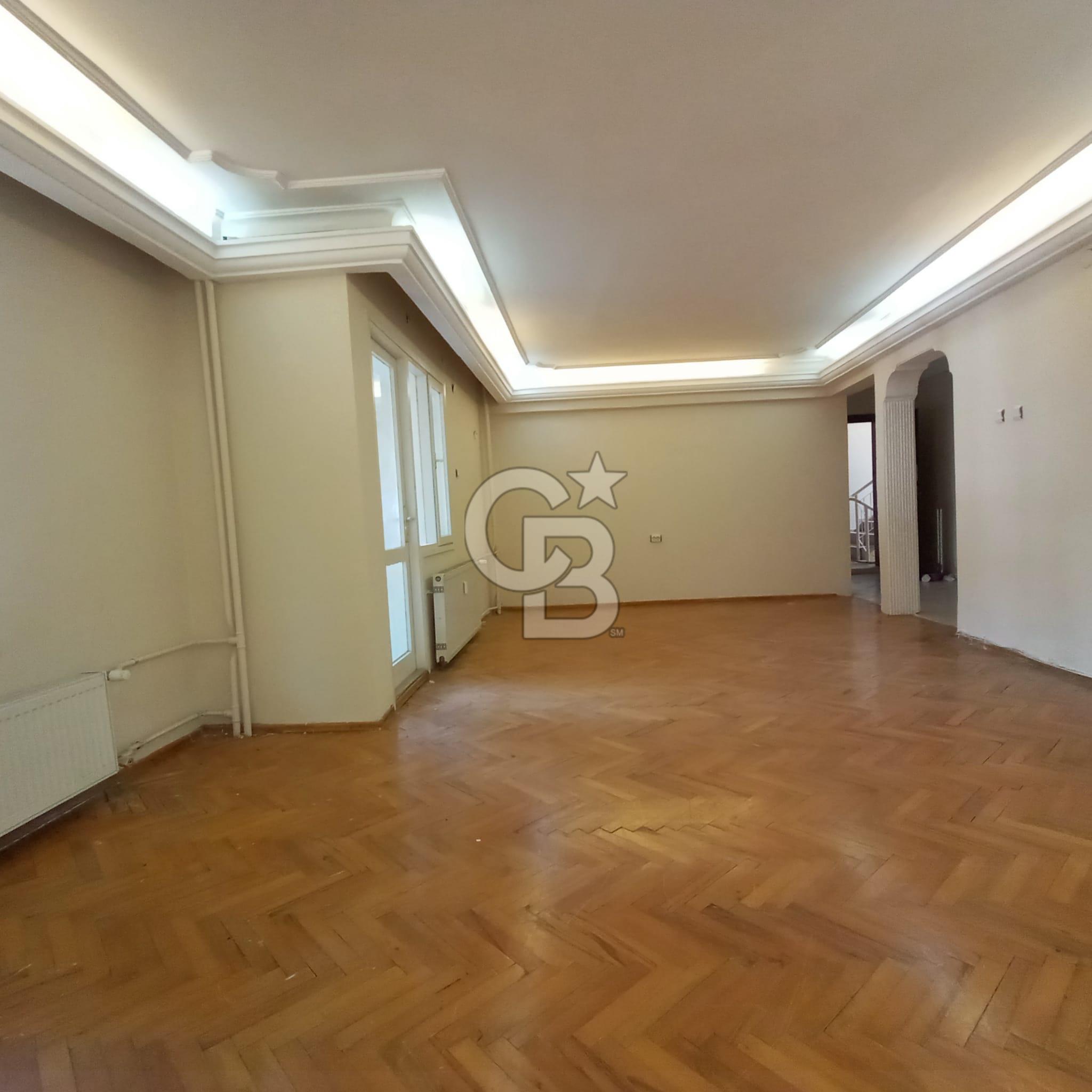 Fahrettin Altay a Yakın Site İçi Geniş 3+1