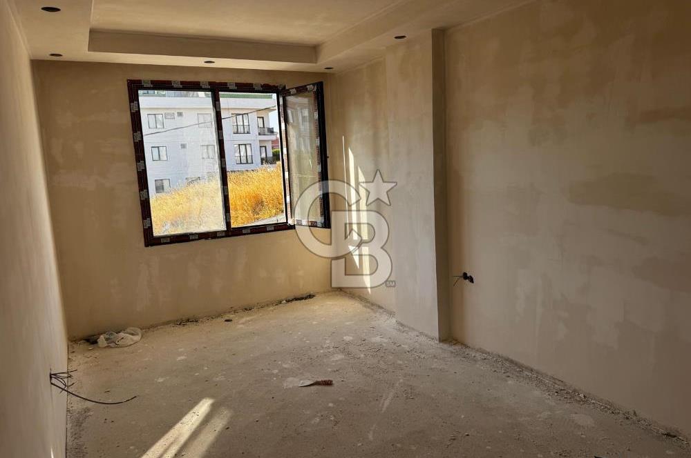 BEYLİKDÜZÜ ADNAN KAHVECİ DE SATILIK 3+1 LÜKS DAİRE 35 M2 SALON