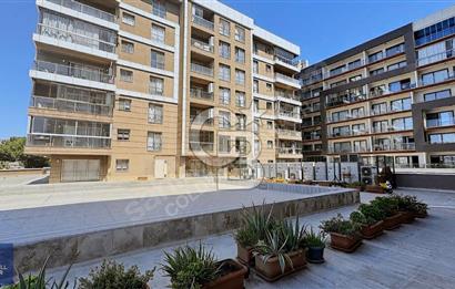 NEST BORNOVA SİTESİNDE GENİŞ 1+1 KİRALIK DAİRE