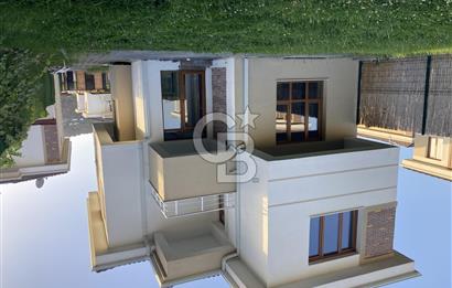 ALTINOLUK MAHALLESİNDE SATILIK 4+1 VİLLA LÜKS
