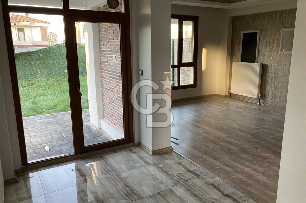 ALTINOLUK MAHALLESİNDE SATILIK 4+1 VİLLA LÜKS