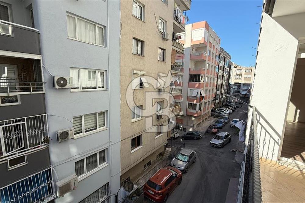 Yeşilyurt Doğanay Mahallesinde Merkezi Konumda 3+1 Satılık Daire
