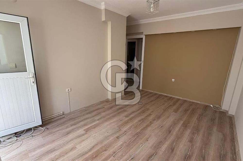 Yeşilyurt Doğanay Mahallesinde Merkezi Konumda 3+1 Satılık Daire