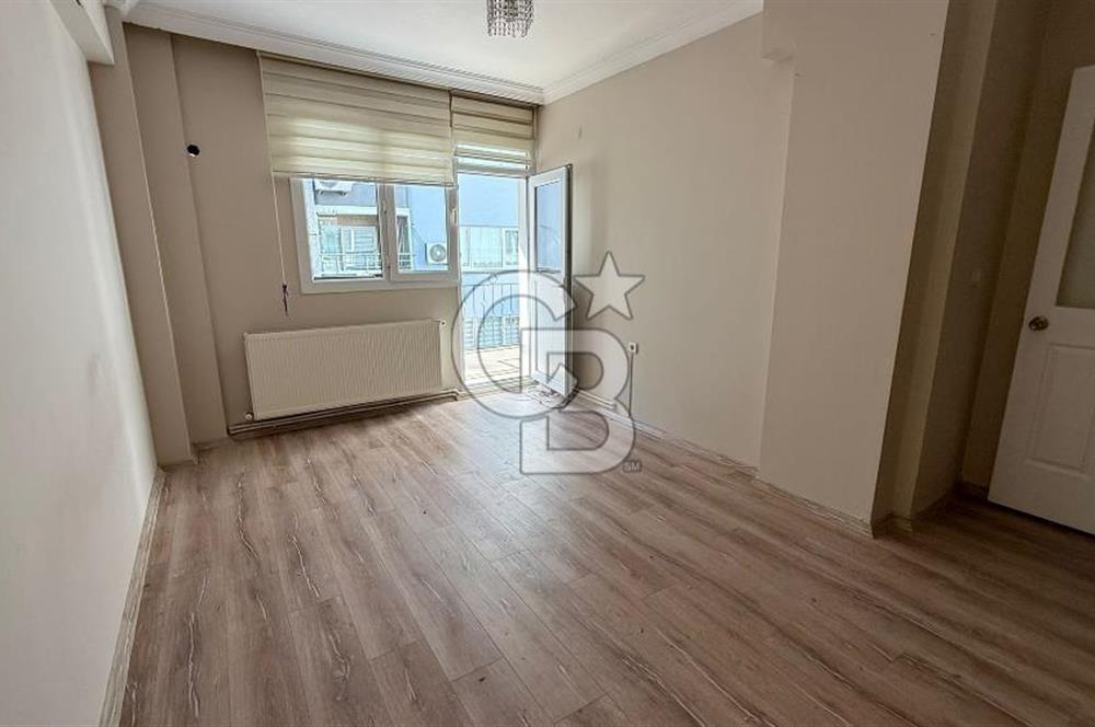 Yeşilyurt Doğanay Mahallesinde Merkezi Konumda 3+1 Satılık Daire