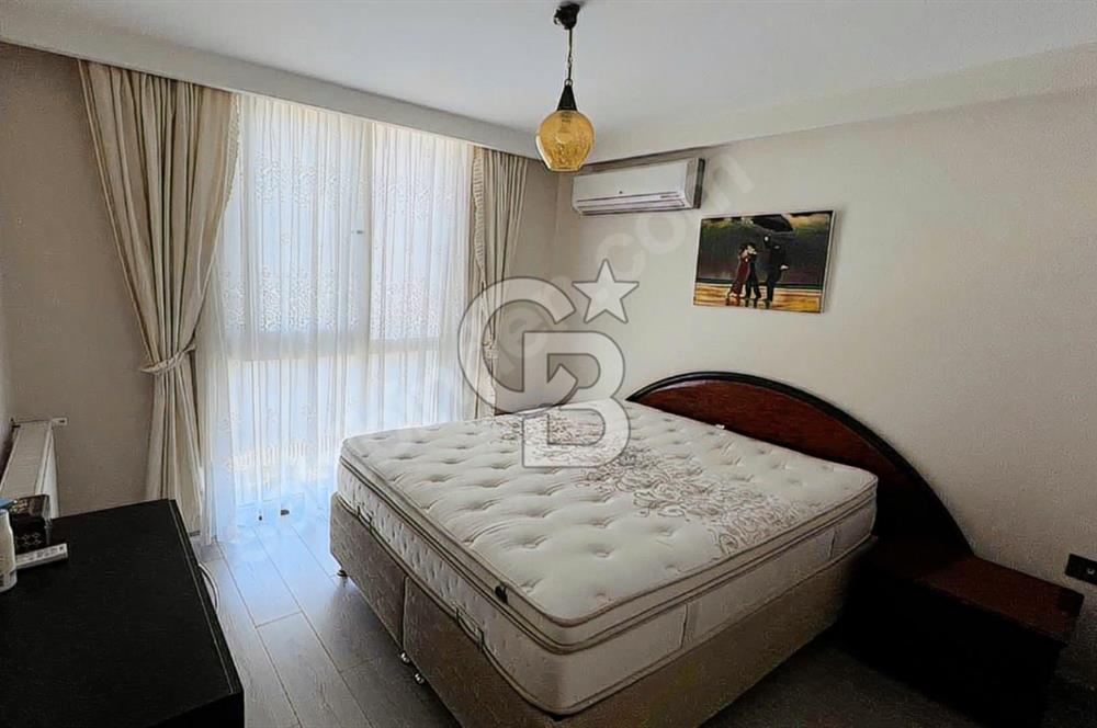 Hatay'da Cadde Üzeri ve Deniz Manzaralı 3+1 Satılık Daire