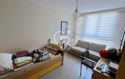 Hatay'da Cadde Üzeri ve Deniz Manzaralı 3+1 Satılık Daire