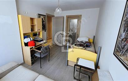 Hatay'da Cadde Üzeri ve Deniz Manzaralı 3+1 Satılık Daire