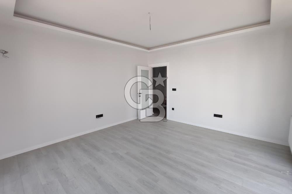 SANCAKTEPE BLUE GARDEN SİTESİ HAVUZ CEPHELİ 2+1 SATILIK DAİRE