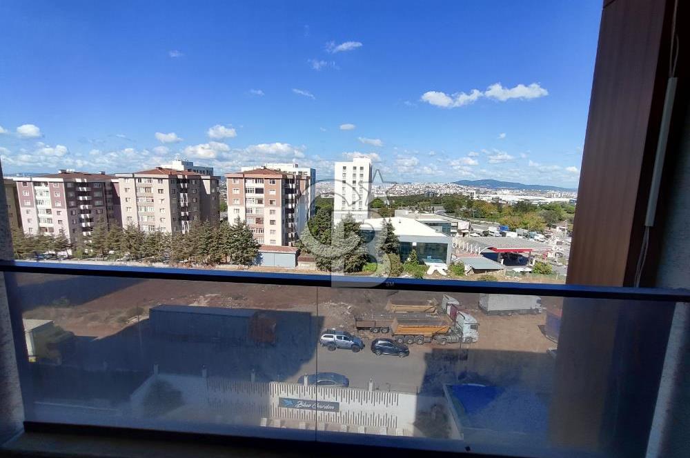 SANCAKTEPE BLUE GARDEN SİTESİ HAVUZ CEPHELİ 2+1 SATILIK DAİRE