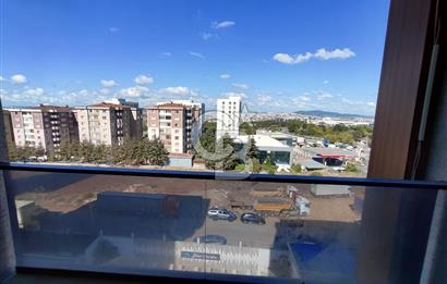 SANCAKTEPE BLUE GARDEN SİTESİ HAVUZ CEPHELİ 2+1 SATILIK DAİRE