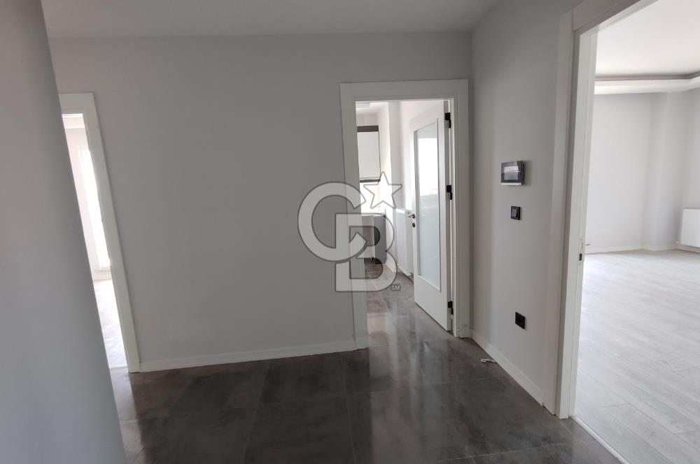 SANCAKTEPE BLUE GARDEN SİTESİ HAVUZ CEPHELİ 2+1 SATILIK DAİRE
