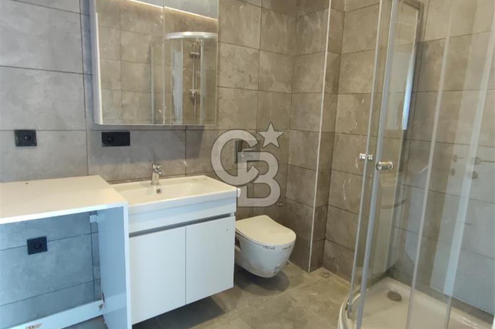 SANCAKTEPE BLUE GARDEN SİTESİ HAVUZ CEPHELİ 2+1 SATILIK DAİRE