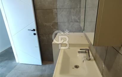 SANCAKTEPE BLUE GARDEN SİTESİ HAVUZ CEPHELİ 2+1 SATILIK DAİRE