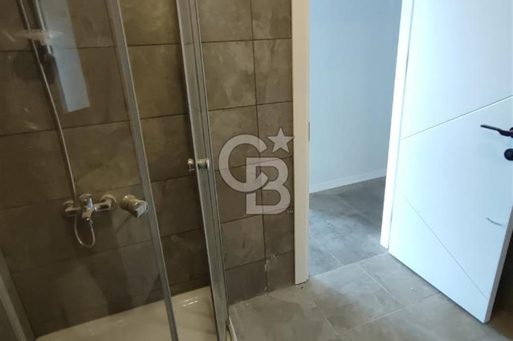 SANCAKTEPE BLUE GARDEN SİTESİ HAVUZ CEPHELİ 2+1 SATILIK DAİRE