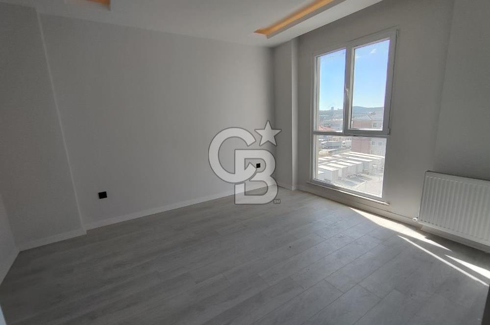 SANCAKTEPE BLUE GARDEN SİTESİ HAVUZ CEPHELİ 2+1 SATILIK DAİRE