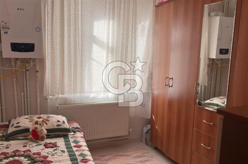 LAPSEKİ MERKEZDE YATIRIMA DEĞER, KOMPLE SATILIK BİNA!