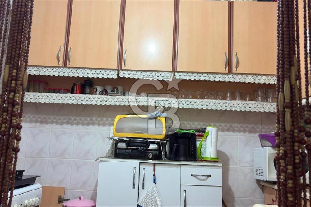 LAPSEKİ MERKEZDE YATIRIMA DEĞER, KOMPLE SATILIK BİNA!