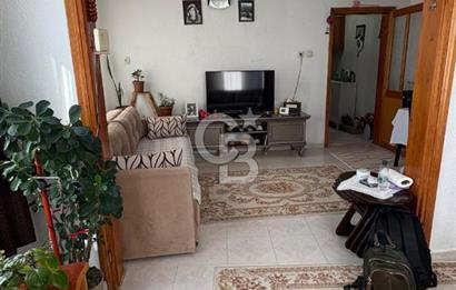 LAPSEKİ MERKEZDE YATIRIMA DEĞER, KOMPLE SATILIK BİNA!