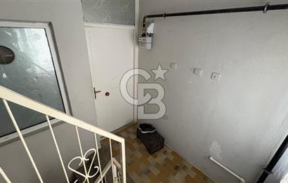 LAPSEKİ MERKEZDE YATIRIMA DEĞER, KOMPLE SATILIK BİNA!