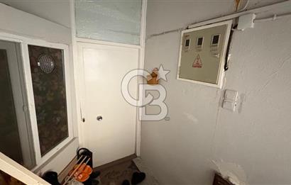 LAPSEKİ MERKEZDE YATIRIMA DEĞER, KOMPLE SATILIK BİNA!